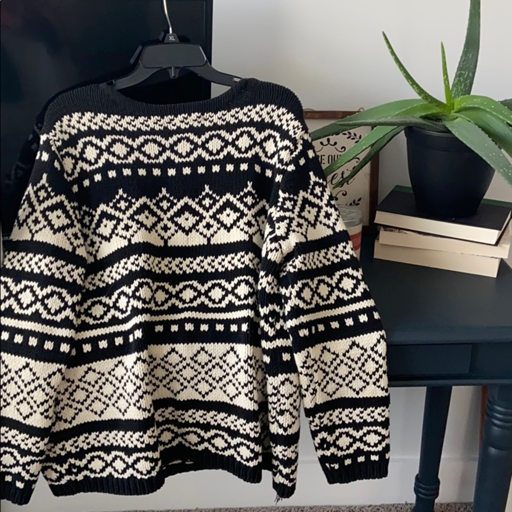 Eddie Bauer Sweater